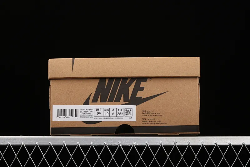 All categories Air Jordan Jordan series basketball shoes Air Jordan 1 High G version Air Jordan 1 Zoom Air CMFT AJ1 Joe 1 pink glaze Sakura pink high-top basketball shoes CT0979-601